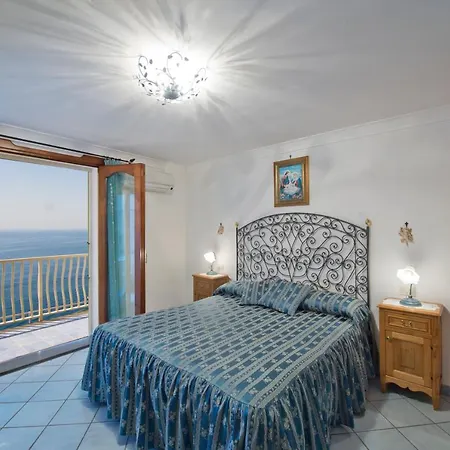 Sapphirius * Praiano